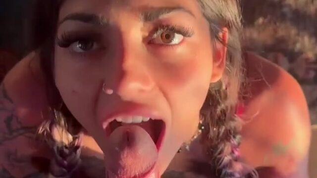 Aliyah Marie aka Itsaliyahmarie suck cock and swallow sperm!!!